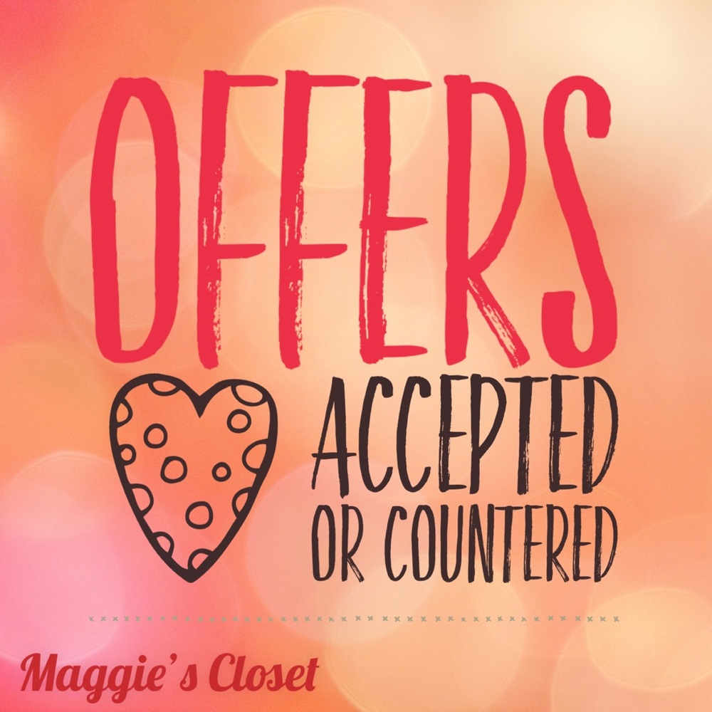 Maggie’s Closet SALE! - Picture 12 of 16